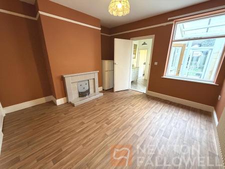 3 bedroom Terraced House for sale in Silver Street, Peterborough, PE2