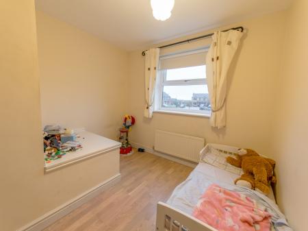 4 bedroom Detached house for sale in Chatsworth Road, Creswell S80