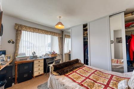 4 bedroom Detached house for sale in Gateford Road, Worksop, S81