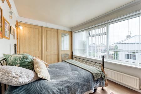 4 bedroom Detached house for sale in Gateford Road, Worksop, S81