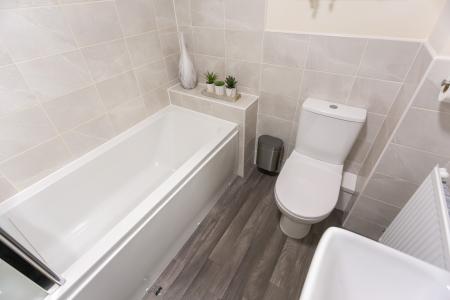 2 bedroom Terraced House for sale in Gatekeeper Way, Worksop, S81