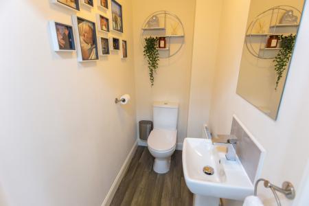 2 bedroom Terraced House for sale in Gatekeeper Way, Worksop, S81