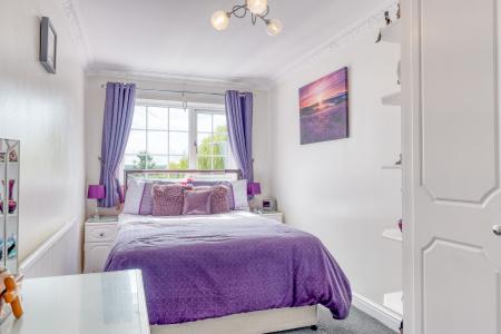 4 bedroom Detached house for sale in Holmefield Close, Worksop, S81