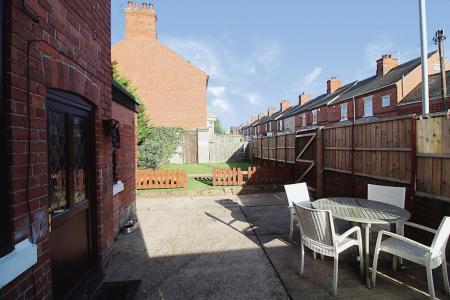 3 bedroom Semi-detached house for sale in Overend Road, Worksop, S80