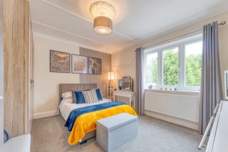 4 bedroom Detached house for sale in Sparken Hill, Worksop, S80