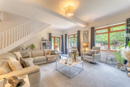 4 bedroom Detached house for sale in Sparken Hill, Worksop, S80