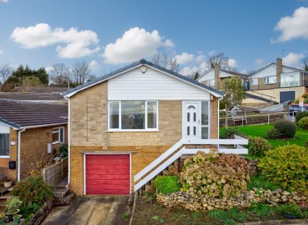 3 bedroom Detached house for sale in The Greenway, Whitwell, S80