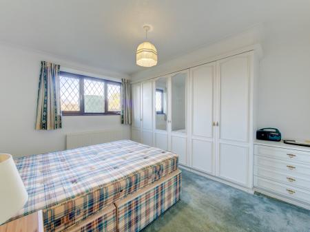 3 bedroom Bungalow for sale in Water Meadows, Worksop