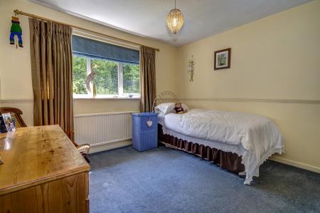 4 bedroom Detached house for sale in Windsor Road, Carlton in Lindrick, S81