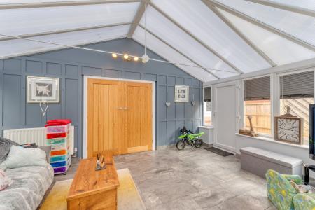 3 bedroom Semi-detached house for sale in Highfield Villas, Worksop, S81