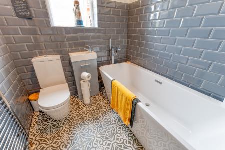 3 bedroom Semi-detached house for sale in Highfield Villas, Worksop, S81