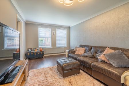 3 bedroom Detached house for sale in Lark Spinney, Gateford, Worksop, S81