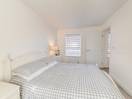 2 bedroom Semi-detached house for sale in Taiga Place, Rhodesia, Worksop, S80