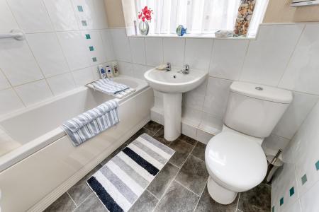 4 bedroom Detached bungalow for sale in Pine Tree Close, Worksop, S80