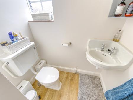 3 bedroom Detached house for sale in Sparken Hill, Worksop, S80