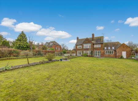 3 bedroom Detached house for sale in Sparken Hill, Worksop, S80