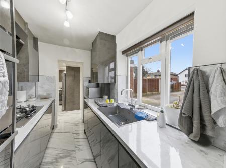 3 bedroom Semi-detached house for sale in Doncaster Road, Langold, S81