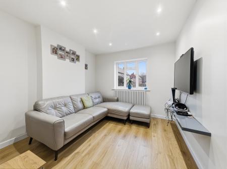 3 bedroom Semi-detached house for sale in Doncaster Road, Langold, S81