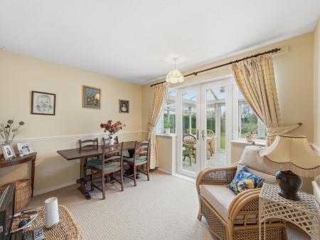 3 bedroom Detached bungalow for sale in Water Meadows, Worksop, S80