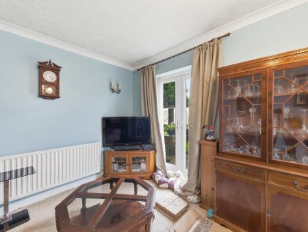 3 bedroom Semi-detached house for sale in Firbeck Crescent, Worksop, S81