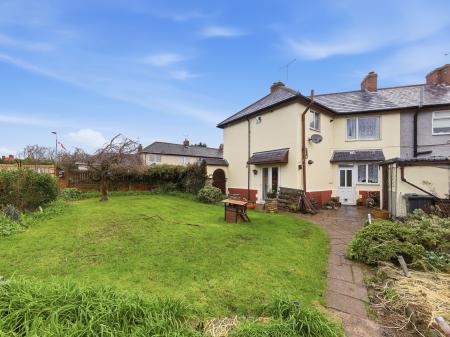 3 bedroom Semi-detached house for sale in Firbeck Crescent, Worksop, S81