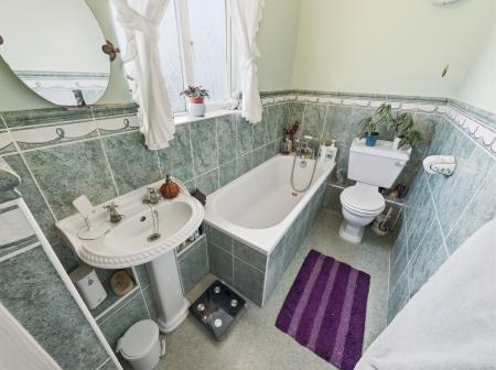 3 bedroom Semi-detached house for sale in Firbeck Crescent, Worksop, S81