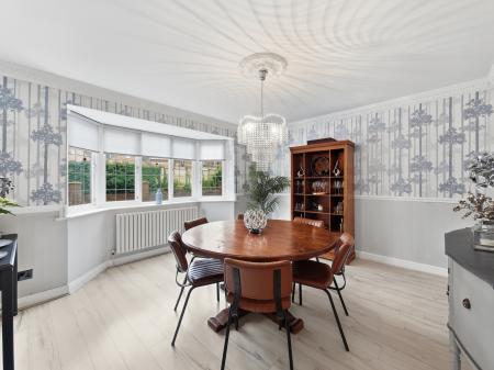 4 bedroom Detached house for sale in Sparken Hill, Worksop, S80