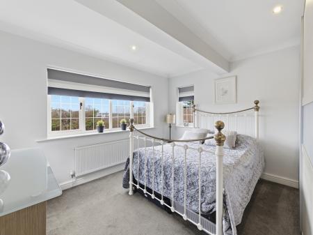 4 bedroom Detached house for sale in Sparken Hill, Worksop, S80