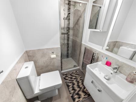 4 bedroom Detached house for sale in Greenwood Close, Worksop, S81