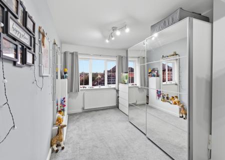 4 bedroom Detached house for sale in Greenwood Close, Worksop, S81