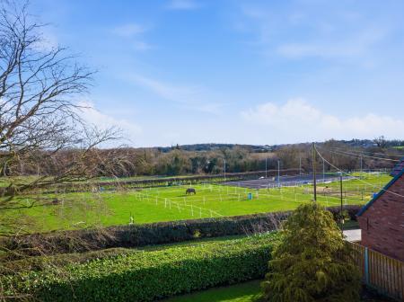 5 bedroom Detached house for sale in Hollin Hill Road, Clowne, S43