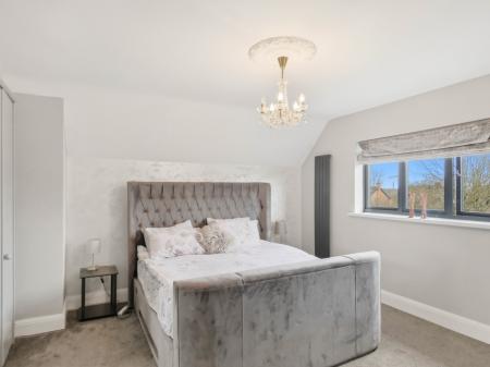 5 bedroom Detached house for sale in Park Street, Worksop, S80