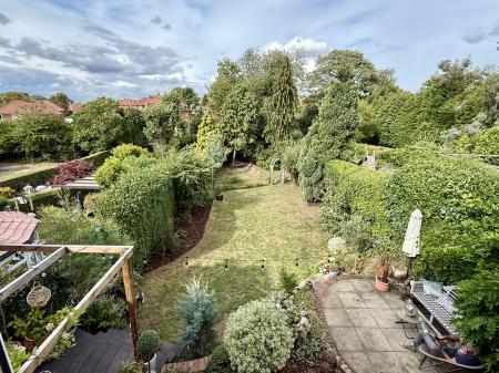 4 bedroom Link detached house for sale in The Baulk, Worksop, S81