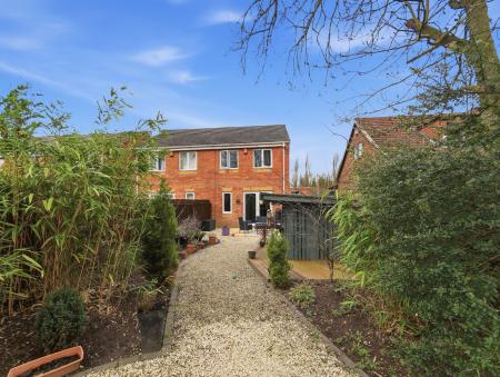 3 bedroom Semi-detached house for sale in Central Avenue, Worksop, S80