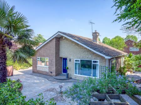 High Road, Carlton in Lindrick, S81