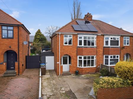 Shepherds Avenue, Worksop, S81