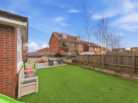 5 bedroom Detached house for sale in Bramling Cross Mews, Worksop, S81