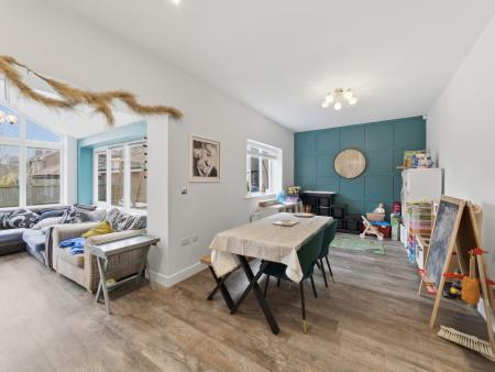 5 bedroom Detached house for sale in Bramling Cross Mews, Worksop, S81