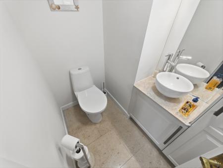 4 bedroom Detached house for sale in Oak Close, Worksop, S80