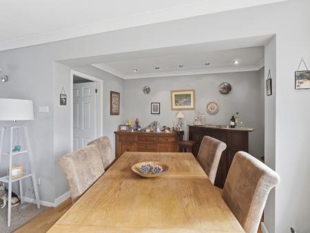 4 bedroom Detached house for sale in Oak Close, Worksop, S80