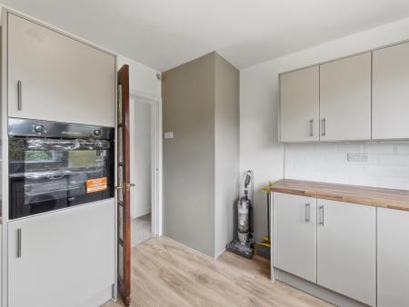 3 bedroom Detached bungalow for sale in Scholey Avenue, Woodsetts, S81