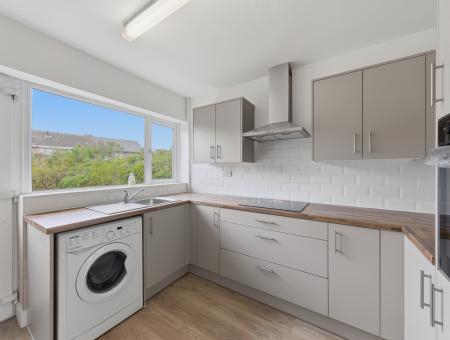 3 bedroom Detached bungalow for sale in Scholey Avenue, Woodsetts, S81