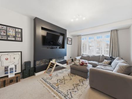 5 bedroom Detached house for sale in Bramling Cross Mews, Worksop, S81