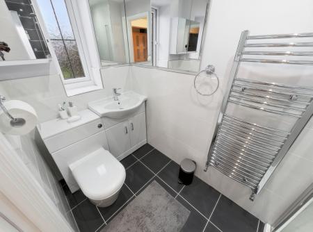 4 bedroom Detached house for sale in Greenwood Close, Worksop, S81