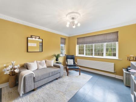 4 bedroom Detached house for sale in Sparken Hill, Worksop, S80