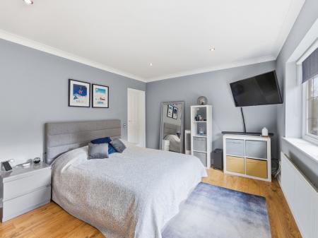 4 bedroom Detached house for sale in Sparken Hill, Worksop, S80