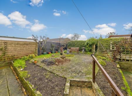 3 bedroom Detached bungalow for sale in Gildingwells Road, Woodsetts, S81
