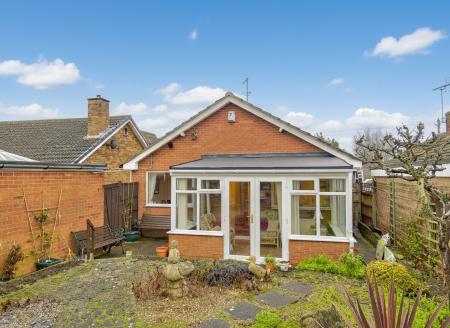 3 bedroom Detached bungalow for sale in Gildingwells Road, Woodsetts, S81