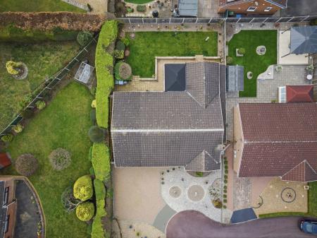 4 bedroom Detached house for sale in Rosedale, Worksop, S81