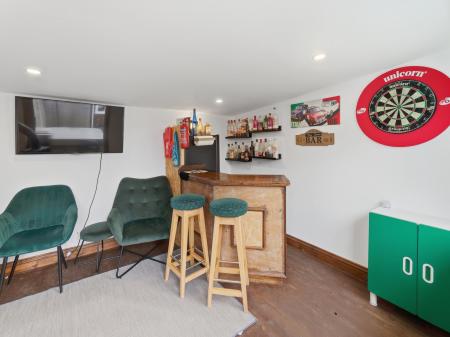 3 bedroom Semi-detached house for sale in Shepherds Avenue, Worksop, S81